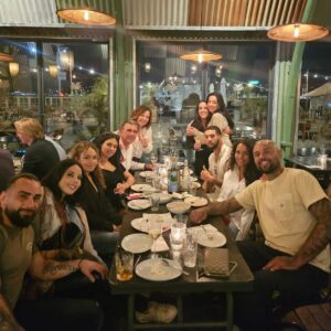 Denise Kielholtz Instagram - Favorite place in the world where I like to be..

With my family .. ❤️.. 

#Missdynamite #sundayvibes #love #fromamsterdam