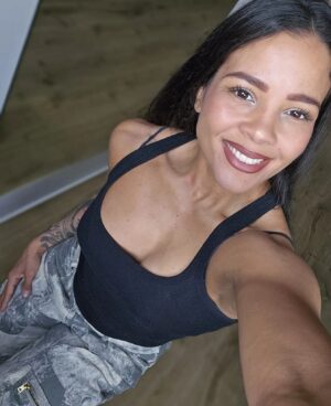 Denise Kielholtz Instagram - On Sundays I always enjoy doing nothing!  you too?

#Missdynamite #happysunday