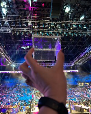 Denise Salcedo Instagram - LAST NIGHT WAS CRAZY AT AEW DOUBLE OR NOTHING!!! Here is a collection of photos and videos of some CRAZY moments! #aew #aewdon #allelitewrestling