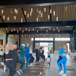 Denise Austin Instagram - WOW!! Words cannot express how GRATEFUL I am for yesterday!! We had the BEST time at our first ever AUSTIN WELLNESS RETREAT at @stanlyranchauberge!!!! It was MAGICAL and to do this with my daughters @katieaustin @kellyaustinmentoring !!! 
Manifesting a dream that cane TRUE!!!
AND we had the incredible opportunity to meet and connect with so many amazing women!!! Some of them that have been following me for 40 years!!!! Women came from all over the country !!! It was extraordinary!!! 
From a fun cardio sculpt class to a calming sound bath, fireside chats, beautiful food and SO much more….we couldn’t have asked for a better day….truly one of the most special, fulfilling days and I’m so happy it was alongside my girls!!! I can’t wait for more to come!!!! Xoxo