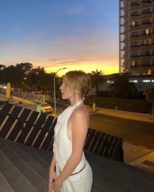 Denisse Peña Instagram - Missing those sunsets 💌