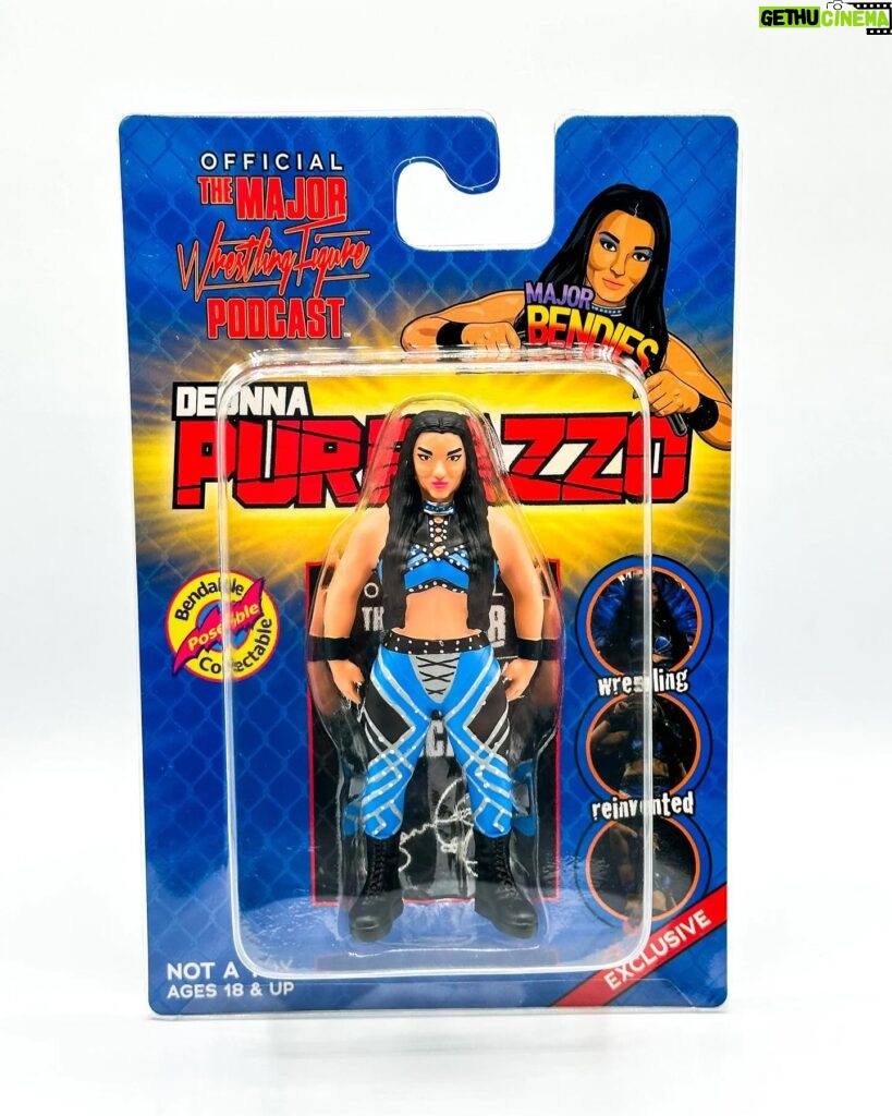 Deonna Kupryk Instagram - Was that #MajorBendies gear that @DeonnaPurrazzo was wearing on #AEWDymamite? These are in stock and ready to ship now from MajorBendies.com! #ScratchThatFigureItch