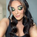 Deonna Kupryk Instagram - I am the ⭐️ in any room that I stand in • Still obsessed over this @ckellyhairandmakeup glam 😍