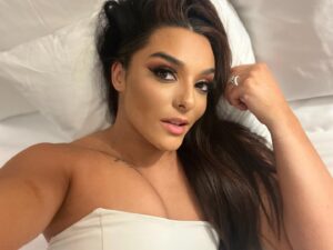 Deonna Kupryk Instagram - gn 💤
