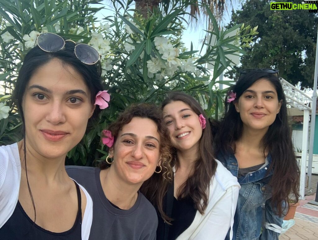 Derya Karadaş Instagram - marmaris 2021 #andropoz 🧜‍♀️🌞