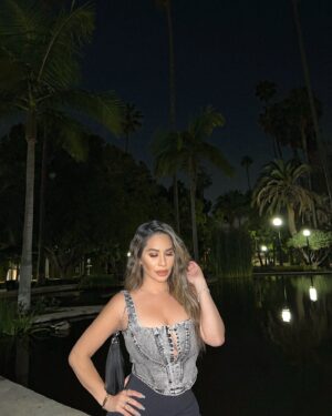Destiny Monique Instagram - Fashion, Food, Fun….it’s pretty easy to keep me happy. 😁
Corset top by: @ver_luisant_clothing (linked in bio) 
.
.
.
.
#ad #fashion #style #corsettop