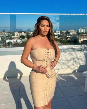 Destiny Monique Instagram - @bellabarnett.official Full dress Try on Haul coming soon…. (YT: link in bio) 
Use my discount code for $15 off FDD15 <—- 😁