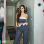Destiny Monique Instagram - When every outfit is 🔥🔥🔥🔥@wihollofficial_ did that! And this is why they are my favorite brand! Thankful for this on going collaboration! 🤗 - I love the fact that they gave me an 18% off code for you all as well! 😱 I just might use my own code and get a few more items. 😅 Use: Destiny18 <—— . . . . #haul #fashionstyle #fallfashion #wihollfashion #wiholl #stylepost #discountcode #ad