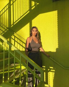 Destiny Monique Instagram - Just another day at the office… 📸 - Outfit details along with discount code are posted on my YouTube channel (link is in my bio). This style and more up now in my latest haul. . . . . #ootd #📸 #fashionstyle