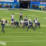 Destiny Monique Instagram - Game day! So fun… slide right so see my favorite thing to eat at a game! 😋And some highlights. 🏈 - Hope you all had a wonderful and relaxing Thanksgiving! Now it’s time to get back to work, I personally can’t wait. “Love what you do and you will never work a day in your life!” Marc Anthony… Let’s get it! 😁✨ . . . . #gameday #🏈 #footballsunday #football #sportsbettor #gametime