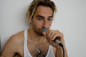 Devrim Lingnau Instagram - Band für einen Tag, Performance, 2022 

w/ @sweet_boi_123 und Fotos von @tony_throwaway