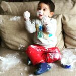 Devrim Yakut Instagram - Çınar'ım ömrümün neşesi,aklına,zekasına,merhametine ve merakına hayran olduğum.Ömrün neşe içinde,içindeki adaletin terazisinin dengesi hiç bozulmadan ve o güzel vicdanına makas değmeden geçsin yavrum.Hep iyi kalplerle karşılaş.İYI Kİ DOĞDUN VE İYİ KI BİZİM CANIMIZ OLDUN❤️🧿❤️🧿❤️🧿🧚‍♂️🎂#çınarabacı