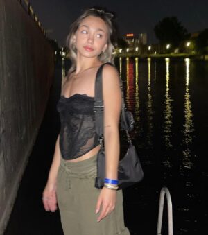 Devyn Nekoda Instagram - this is jasmin writing devyn’s caption #dating? #spiderfreakyfreak #besties #hashtag #shots #lianaliberato #citf