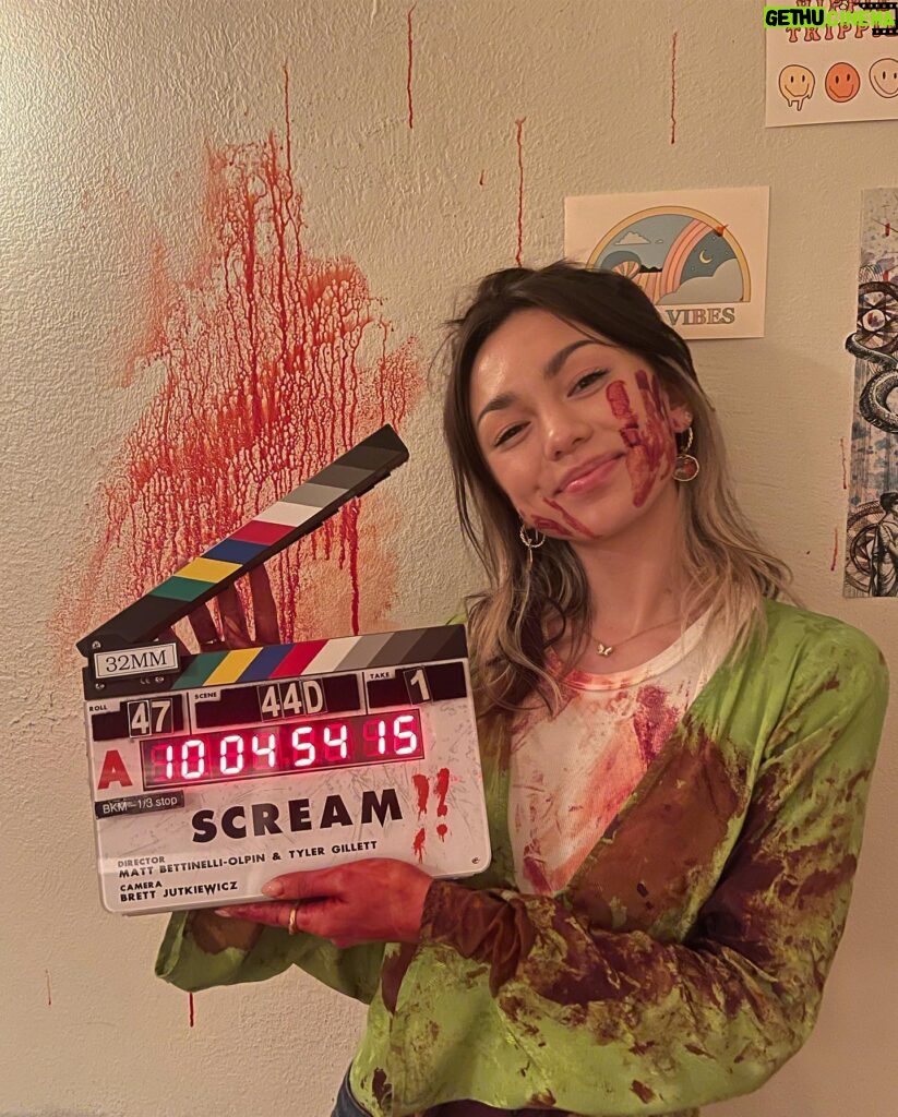 Devyn Nekoda Instagram - dumpityy doo da these people will have a piece of my heart 6ever!!!!!!! thank you all so much for the outpouring love & support :’) scream VI only in theatres 🖤🩸🔪🪜