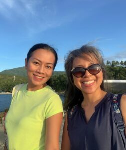 Dewi Lestari Instagram - My partner in crime since childhood. Manusia adzaib dengan bakat musik mencengangkan. Tambah tua adalah keniscayaan, tapi dalam kasusnya Arina Mocca a.k.a Dede alias Dexter dengan nama player McMabux (di game balap mobil), menjadi sebuah keganjilan. Maneh teu pantes kolot sih, De. Tapi, kumaha deui nya? 😅 Happy birthday, my broh. Semoga tambah sakseus, sehat, bijak, dan berbahagia. Love you to Pluto and back!