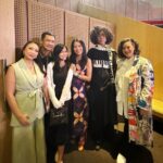 Dewi Lestari Instagram - Rasanya tidak ada yang lebih membahagiakan seorang seniman, ketika karya seninya diapresiasi sedemikian indah, apik, dan luhur, oleh seniman lain. Pentas “Sekar Perempuan” akan selalu saya kenang sebagai momen yang membahagiakan dan berharga. Penyemangatku untuk terus berkarya 🥹❤️ Terima kasih sedalamnya Bu @dianhp_music yang telah mengangkat lagu-lagu saya dalam medley cantik, dibawakan oleh para penyanyi perempuan terbaik di negeri ini: sahabatku @sitanursanti, @mirandandrea, @christinemaret, dan @jessicajanuar. Makasih juga geng nontonku @ignatiusandylawoffices @ismutia dan @keenahrah untuk hari yang menyenangkan! I wish my video snippets can be an adequate representation, but please watch the whole show on YT @indonesia_kaya and enjoy the wholesome performance of these marvelous women. PS. yang nyahut “jadi apa?” di slide 6 Itu saya sendiri yak, maap agak merusyak suasyana syahdu 😅🙏 #SekarPerempuan #GaleriIndonesiaKaya #DianHP #SitaNursanti #JessicaJanuar #AndreaMiranda #ChristineTambunan #DeeLestari #Kartini #HariKartini