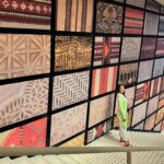 Dewi Lestari Instagram - Satu tempat mencengangkan lainnya di Doha adalah Qatar National Museum. Dalam 10 tahun persiapan menjadi tuan rumah World Cup 2022 lalu, Qatar benar-benar mengakselerasi pembangunan di segala lini. Meski sudah direncanakan selama 18 tahun, bisa dibilang museum nasional ini salah satu hallmark sorotan ketika Qatar membuka diri kepada dunia di 2022. Beneran terlongo dan terpukau dengan keindahan dan kecanggihannya. Di sini, kita akan melihat dengan runut Qatar dari masa prasejarah hingga masa kini, dengan cara yang begitu hidup serta ilustratif. I would say, this is the country’s self-introduction at its best. Yes, Qatar also has beautiful corniche and malls, but please make time to visit this museum when you’re in Doha ❤️ Se-ba-gus itu! Big thanks to Mas Anto dari KBRI @indonesiaindoha yang sudah mengantar saya berkeliling museum, termasuk jadi guide saking khatamnya 🙏☺️ #Qatar #Doha #QatarNationalMuseum
