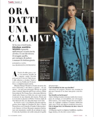 Dharma Mangia Woods Instagram - Grazie @vanityfairitalia ♥️
@marchettisimone
@crilucchini 
@m.e.cappa ❣️ 

Foto
@milli_madeleine 
Hair&Makeup
@eleonoramantovani_mua @simonebelliagency 
Abito
@ermannoscervino 
Gioielli
@giorgiovisconti_official @ionkelalat @emanuelamontagno 
Press office @dicarlorella 
Talent agency @sosiapistoia 
#nataleatuttiicosti 
@netflixit @colorado_film