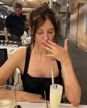 Dharma Mangia Woods Instagram - 🍋