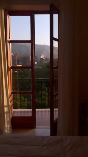 Dharma Mangia Woods Instagram - Sorrento🥀