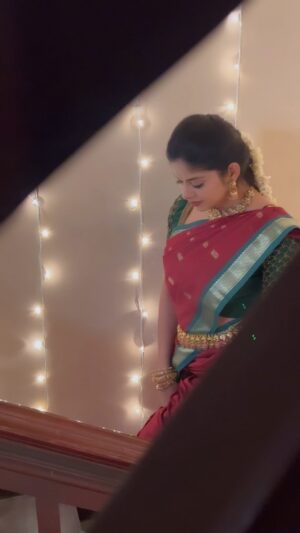 Dharshana Ashokan Instagram - Bgm❤️
Jewellery - @chennai_jazz 

#zeetamil #kana