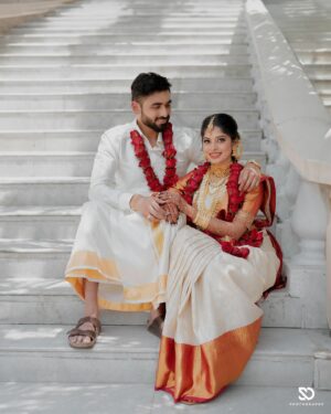Dharshana Ashokan Instagram - Mr and Mrs.Abishek ❤️
Blouse - @nirali_design_house 
Makeup - @sofiajasminemakeup 
Hair - @makeoverby_pranitha 
Saree pleating - @perfectpleats_saree_stylist