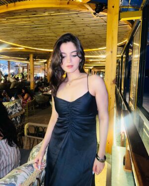 Dhwani Gori Instagram - on the cute list🖤 

#Goa #kikigoa #instagram