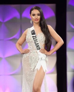 Diamond Langi Instagram - Miss New Zealand memories at @missuniverse 👑🩷