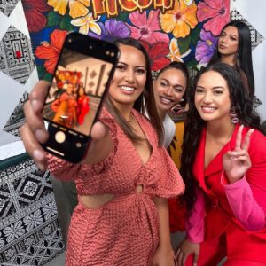 Diamond Langi Instagram - I had too much fun this morning shooting with @freshtv With these beautiful Queens👑 @janinetuivaiti @hope_prescott @jaycee_babyyy 💖 Much love @briannafruean 🦋🌻
