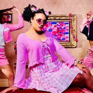 Diamond Langi Instagram - Introducing: @freshfairytalesseries DEM 3 LIL PUAKAS🐷💕🌸✨Out now! Clink link in bio to watch💖