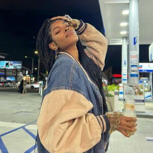 Diamond White Instagram - Quick stop 🛑