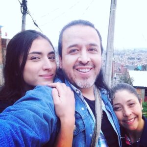 Diana Belmonte Instagram - No entiendo nada
Toto bello vuela alto, gracias por todo tu amor, pasión y por ser un compañero tan generoso....en el corazón mi Totico bello, nos quedamos con las ganas de ir a ver caballos. Mucho amor y mucha luz  para ti @noridaoficial 
#sinpingadas❤️