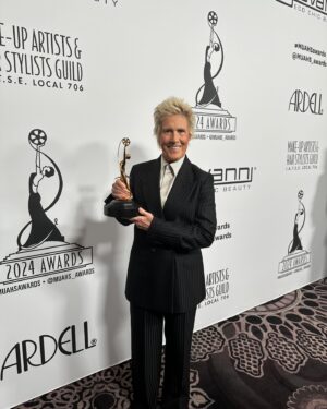 Diana Nyad Instagram - Last night Annette Bening was honored with the Distinguished Artisan Award by the Make-Up Artists and Hair Stylists Guild. Annette unfortunately has Covid at the moment so I accepted on her behalf. I had some gratitude notes from her, asking me to tell the rousing crowd how meaningful their work is, actors spending much of their shooting days with them. Annette specifically asked me to give a special shoutout to @juliehewettmakeup_
Julie Hewett was not only on the NYAD team, creating even intricate prosthetics for underwater scenes, but Annette and Julie have worked together over 34 years. We movie fans perhaps don’t appreciate the artistry that goes into enhancing a character on screen by the hair and make-up professionals. Bonnie and I have been privileged with “glam” sessions before all our appearances to honor the movie.
•
#juliehewettmakeup @juliehewettla #nyad #diananyad #annettebening