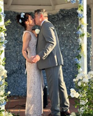 Diana Nyad Instagram - My wonderful little sister Liza married her life love David last night. They now sail toward their North Star together. As are they, I am bursting with joy.