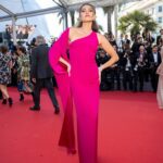 Diane Leyre Instagram - Cannes 2024 🩷 robe @marciano #MarcianoMoment #festivaldecannes *collaboration commerciale
