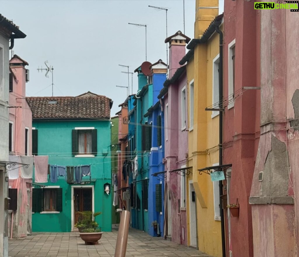 Diane van Fürstenberg Instagram - Sunday in Burano, the island of lace