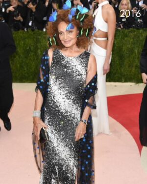 Diane van Fürstenberg Instagram - Twas the night before the Met Gala.
Swipe for looks from the past as we get ready for the first Monday in May ✨ #DVF