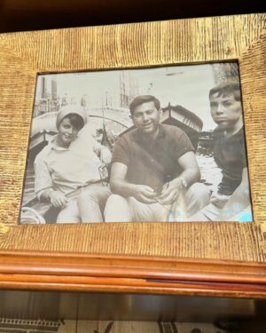 Diane van Fürstenberg Instagram - I was 17 when I visited Venice the first time… here with my young brother Philippe and my cousin Serge… Little did I know then that Venice would play an important role in my life and that I would chose it as the stage for the winter of my life ❤️🙏 surreal and yet it seems normal 🙏🙏