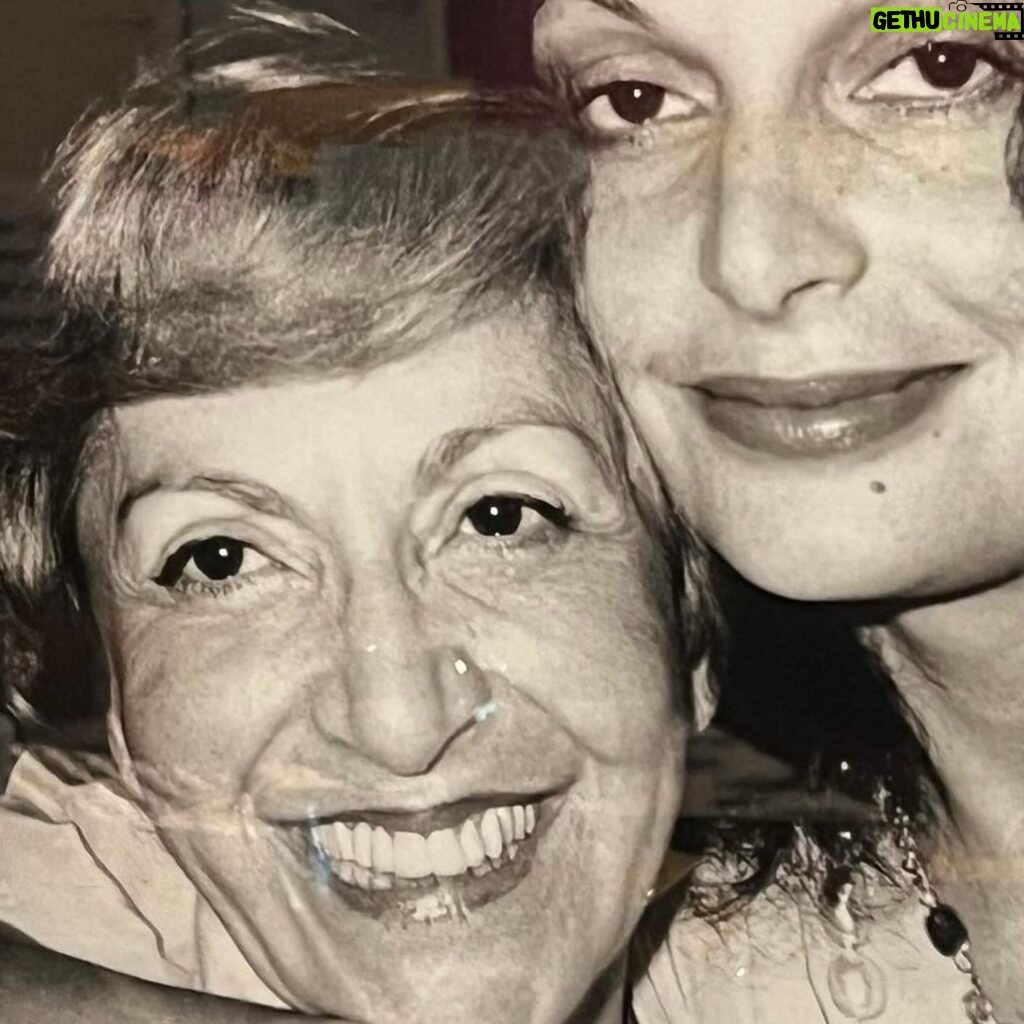 Diane van Fürstenberg Instagram - On this day I honor my mother who gave me life and my children who I gave life to .. Life is the most incredible gift to receive and to give Happy Mother’s Day ❤️🙏❤️