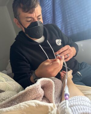 Dianna Cowern Instagram - (A more real/raw update from Dianna, posted by Kyle)

It’s been nearly 5 months of being completely bedridden. I’ve made very little progress. I can still barely move, or think or talk.

I want to be out in the world living a life. My body hurts. But my heart hurts more.

I wish I had a more positive update, but this is the reality of my #longcovid 
#mecfs #mcas