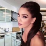 Didem Taslan Instagram - Günaydın Perşembe 🙏🏻😉❤️🧿🌺 #tbt #didemtaslan #model #actress #günaydın #goodmorning #hello #everybody #keşfet #smile #photooftheday #instagood #amazing #perfecttime #sometimes #explore #colorful #justincase #alltoowell #throwbackthursday #tbt #timeless #goodlife #istanbul #turkey