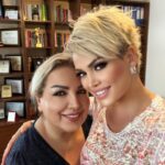 Didem Taslan Instagram - Bugün günlerden @sunadumankaya bir tanedir çok severim🙏🏻🌺🎉❤️🧿❤️ #tbt #didemtaslan #model #actress #throwbackthursday #hello #everybody #explore #smile #happyday #lifestyle #beautycare #summer #august #amazing #colorfull ##bağdatcaddesi #istanbul
