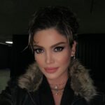 Didem Taslan Instagram - Güzel akşamlarımız olsun🙏🏻🎉🧿❤️🌺 #iyiakşamlar #didemtaslan #goodevening #model #actress #instagood #smile #lucky #goodvibes #keşfet #gülümse #colorful #shorthaircut #everybody #lifeisbeautiful #itsnowornever #amazing #timeless #justincase #istanbul #turkey