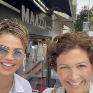 Didem Taslan Instagram - Kardeşimle @dr.sinemtaslan gelsin yakın bir #tbt #photooftheday #smile #sisters #lifestyle #times #alltogether #explore #amazing #sometimes #throwbackthursday #colorfull #daybyday #istanbul  #turkey