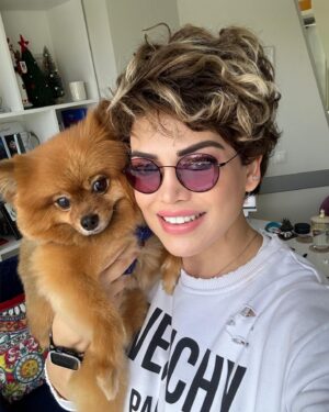Didem Taslan Instagram - Kliniğimize @allianoi_agizvedissagligi @dr.sinemtaslan @dr.cenk.ceylanoglu  diş sağlığımız için kontrole geldik🧿❤️ #didemtaslan #actress #model #spring #dişsağlığı #allianoiatasehir #teethwhitening #healthylifestyle #life #lucky #amazing #dentist #orthodontist #istanbul #turkey