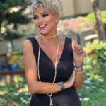 Didem Taslan Instagram - Günaydın🌺 Herşey gönlümüzce olsun🧿❤️🎊🎉 #günaydın #hello #everyday #didemtaslan #actress #model #shorthair #blondehair #photooftheday #smile #explore #amazing #lifestyle #instagood #july #justdoit #goodlife #istanbul #colorfull #summer #moment #lucky #times #happyday #holidays #turkey