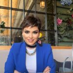 Didem Taslan Instagram - Herkese iyi haftalar👌🏻💯🧿🌺🥰 #happyness #newweek #didemtaslan #actress #smile #monday #photooftheday #model #amazing #keşfet #colorful #lifestyle #april #spring #explore #mondaymotivation #instagood #fashion #istanbul #turkey