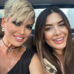Didem Taslan Instagram - Bayram çoğu zaman sevdiklerinle kavuşmaktır🌺 Gülaycım @gulaysele ne güzel oldu bayram kutlaması tadında bugün👌🏻💯🌺🧿🙏🏻🎉💜💜💜 #mutlubayramlar #didemtaslan #actress #model #lifestyle #friends #happylife #smile #keşfet #sometimes #amazing #friday #july #photooftheday #instadaily #explore #summer #justintime #happy #goodvibes #colorful #lifeisgood #moment #istanbul #turkey