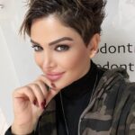 Didem Taslan Instagram - Güzelliklerle dolu bir gün olsun🙏🏻🌺🧿🥰 #didemtaslan #günaydın #actrees #model #goodmorning #instagood #happiness #keşfet #gülümse #amazing ##november #lifestyle #photooftheday #explore #colorful #smile #justdoit #istanbul #turkey