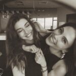 Dilara Aksüyek Instagram - En yakın kız arkadaşınız sizi hayatta tutar. En iyi arkadaş etiketleme postu :)))